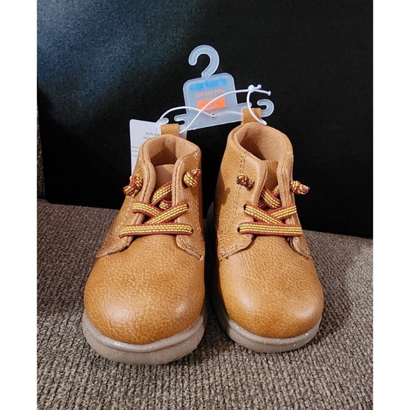 Carter's‎ Size 4 Boys Shoes - BRAND NEW - Picture 2 of 9